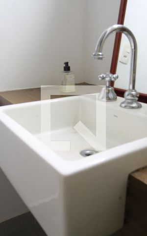 Apartamento à venda com 157m², 4 quartos e 3 vagasBanheiro