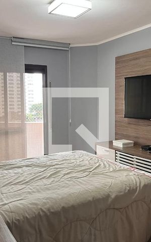 Apartamento à venda com 190m², 3 quartos e 3 vagas Apartamento à venda com 190m², 3 quartos e 3 vagasSuíte 01