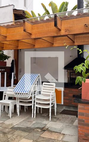 Apartamento à venda com 190m², 3 quartos e 3 vagas Apartamento à venda com 190m², 3 quartos e 3 vagasÁrea comum - Churrasqueira