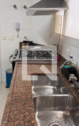Apartamento à venda com 190m², 3 quartos e 3 vagas Apartamento à venda com 190m², 3 quartos e 3 vagasCozinha
