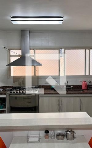 Apartamento à venda com 190m², 3 quartos e 3 vagas Apartamento à venda com 190m², 3 quartos e 3 vagasCozinha