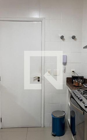 Apartamento à venda com 190m², 3 quartos e 3 vagas Apartamento à venda com 190m², 3 quartos e 3 vagasCozinha