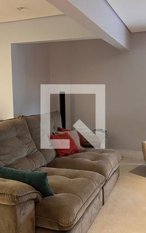 Apartamento à venda com 190m², 3 quartos e 3 vagas Apartamento à venda com 190m², 3 quartos e 3 vagasSala 02