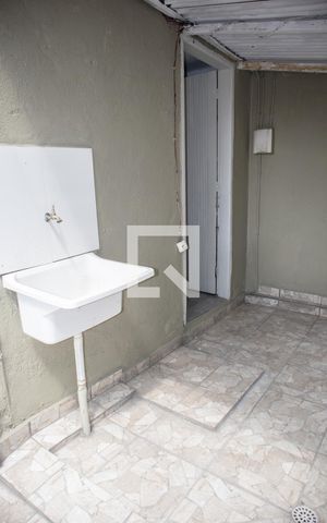 Casa à venda com 50m², 1 quarto e sem vagaÁrea de Serviço