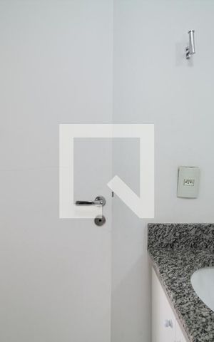 Apartamento para alugar com 68m², 2 quartos e 1 vagaBanheiro