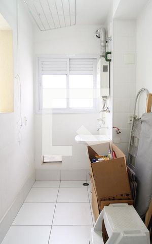 Apartamento para alugar com 68m², 2 quartos e 1 vagaÁrea de Serviço