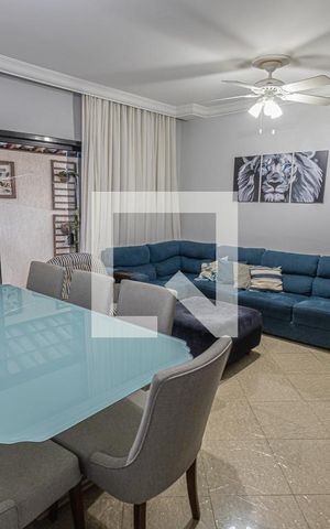 Apartamento à venda com 118m², 3 quartos e 1 vagaSala