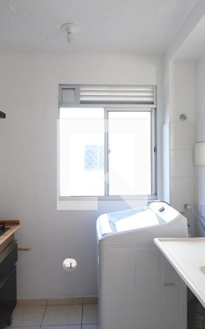 Apartamento à venda com 48m², 2 quartos e 1 vagaCozinha e Área de Serviço