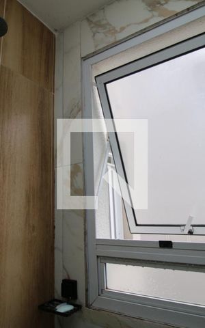 Apartamento à venda com 41m², 2 quartos e sem vagaBanheiro
