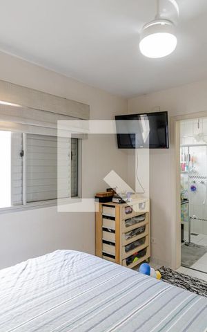 Casa de condomínio à venda com 140m², 3 quartos e 2 vagas Casa de condomínio à venda com 140m², 3 quartos e 2 vagasSuíte 2