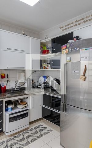 Casa de condomínio à venda com 140m², 3 quartos e 2 vagas Casa de condomínio à venda com 140m², 3 quartos e 2 vagasCozinha