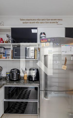 Casa de condomínio à venda com 140m², 3 quartos e 2 vagas Casa de condomínio à venda com 140m², 3 quartos e 2 vagasCozinha