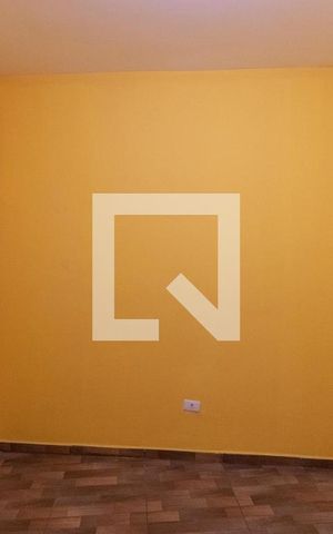 Casa para alugar com 65m², 2 quartos e sem vaga Casa para alugar com 65m², 2 quartos e sem vagaQuarto 1