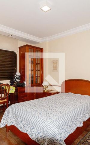 Apartamento à venda com 340m², 5 quartos e 4 vagas Apartamento à venda com 340m², 5 quartos e 4 vagasSuíte 3