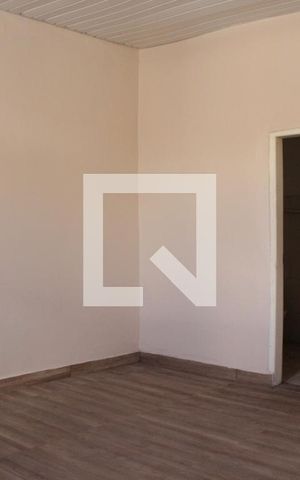 Casa à venda com 300m², 1 quarto e 4 vagasQuarto