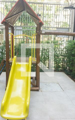 Apartamento à venda com 29m², 1 quarto e sem vagaÁrea comum - Playground