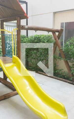 Apartamento à venda com 29m², 1 quarto e sem vagaÁrea comum - Playground