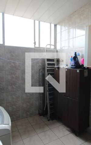Apartamento para alugar com 80m², 2 quartos e sem vagaÁrea de Serviço