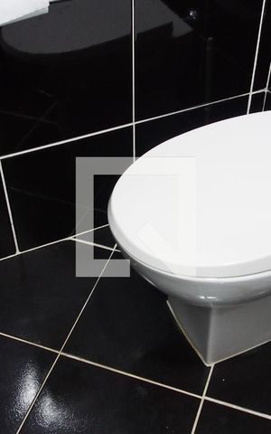 Casa à venda com 223m², 3 quartos e 2 vagasBanheiro 2