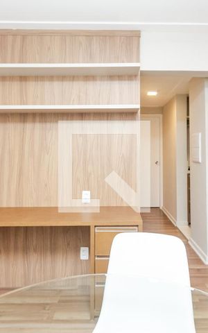 Apartamento para alugar com 68m², 2 quartos e 1 vaga Apartamento para alugar com 68m², 2 quartos e 1 vagaSala
