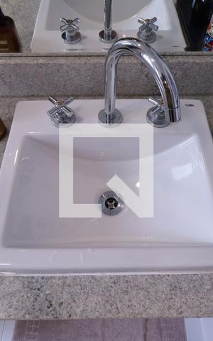Apartamento à venda com 103m², 3 quartos e 2 vagasBanheiro - torneira