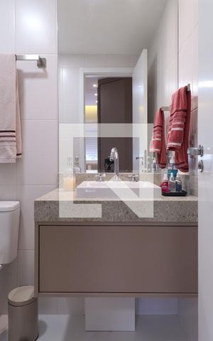 Apartamento à venda com 103m², 3 quartos e 2 vagasBanheiro da Suíte 1