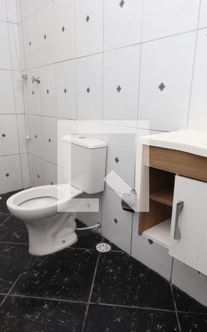 Casa para alugar com 38m², 1 quarto e sem vagaBanheiro