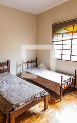 Casa para alugar com 437m², 5 quartos e 2 vagasQuarto 3