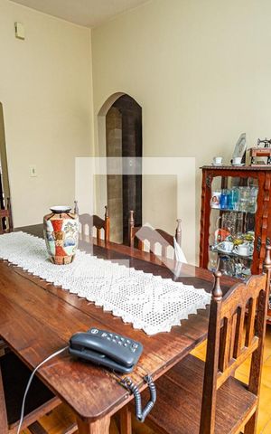 Casa para alugar com 437m², 5 quartos e 2 vagasCopa