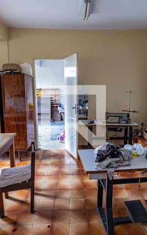 Casa para alugar com 437m², 5 quartos e 2 vagasSotão