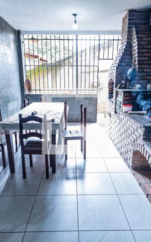 Casa para alugar com 437m², 5 quartos e 2 vagasÁrea de serviço e churrasqueira