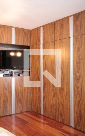 Casa à venda com 332m², 5 quartos e 3 vagasSuite 2