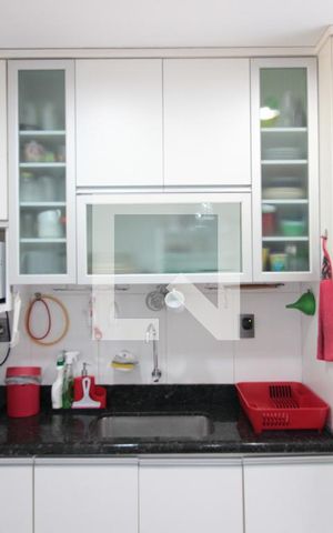 Casa à venda com 332m², 5 quartos e 3 vagasCozinha