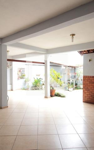 Casa à venda com 332m², 5 quartos e 3 vagasArea Gourmet