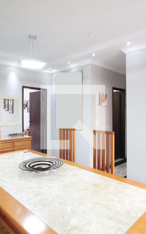 Casa à venda com 332m², 5 quartos e 3 vagasCopa
