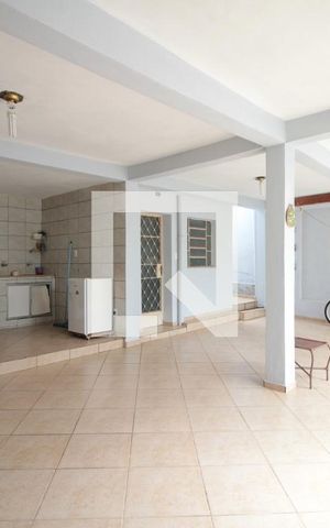 Casa à venda com 332m², 5 quartos e 3 vagasArea Gourmet