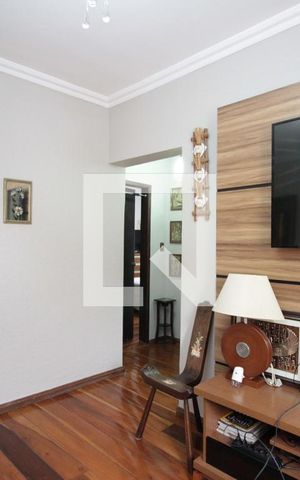 Casa à venda com 332m², 5 quartos e 3 vagasSala de TV
