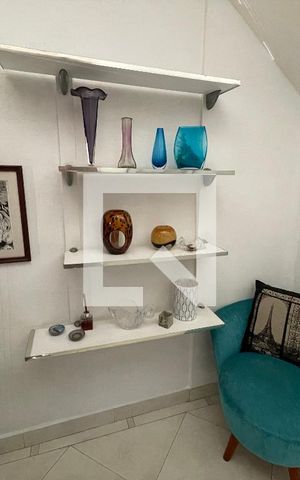 Casa à venda com 160m², 4 quartos e 2 vagas Casa à venda com 160m², 4 quartos e 2 vagasEntrada - casa 2