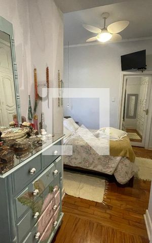 Casa à venda com 160m², 4 quartos e 2 vagas Casa à venda com 160m², 4 quartos e 2 vagasQuarto