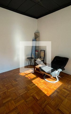 Casa à venda com 160m², 4 quartos e 2 vagas Casa à venda com 160m², 4 quartos e 2 vagasSala - casa 2
