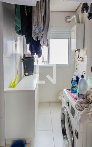 Apartamento à venda com 332m², 3 quartos e 4 vagas Apartamento à venda com 332m², 3 quartos e 4 vagasÁrea de Serviço