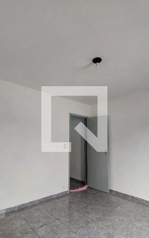 Casa à venda com 74m², 2 quartos e 1 vagaSala