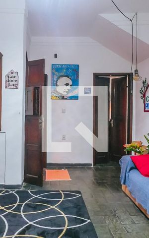 Casa para alugar com 195m², 5 quartos e 1 vaga Casa para alugar com 195m², 5 quartos e 1 vagaSala