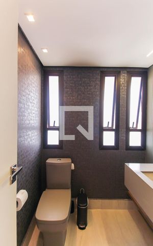 Apartamento para alugar com 156m², 3 quartos e 3 vagas Apartamento para alugar com 156m², 3 quartos e 3 vagasLavabo