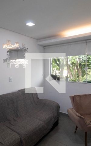 Casa à venda com 200m², 2 quartos e sem vaga Casa à venda com 200m², 2 quartos e sem vagaSala