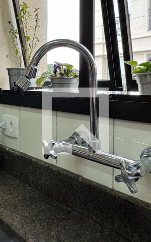 Apartamento à venda com 200m², 4 quartos e 3 vagas Apartamento à venda com 200m², 4 quartos e 3 vagasCozinha