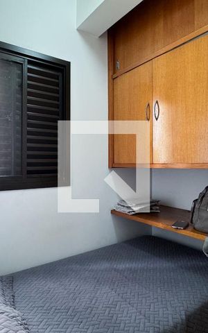 Apartamento à venda com 200m², 4 quartos e 3 vagas Apartamento à venda com 200m², 4 quartos e 3 vagasQuarto de Serviço