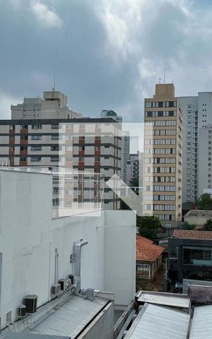 Apartamento à venda com 200m², 4 quartos e 3 vagas Apartamento à venda com 200m², 4 quartos e 3 vagasSacada