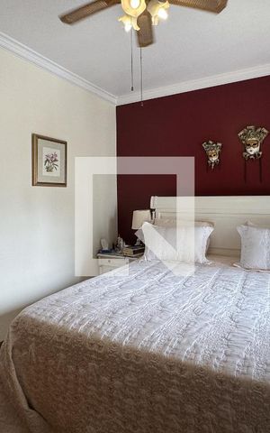 Apartamento à venda com 200m², 4 quartos e 3 vagas Apartamento à venda com 200m², 4 quartos e 3 vagasSuite 1