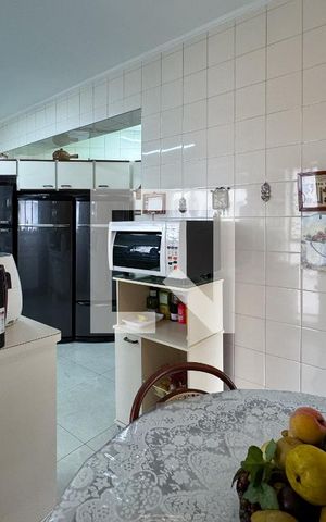 Apartamento à venda com 200m², 4 quartos e 3 vagas Apartamento à venda com 200m², 4 quartos e 3 vagasCopa